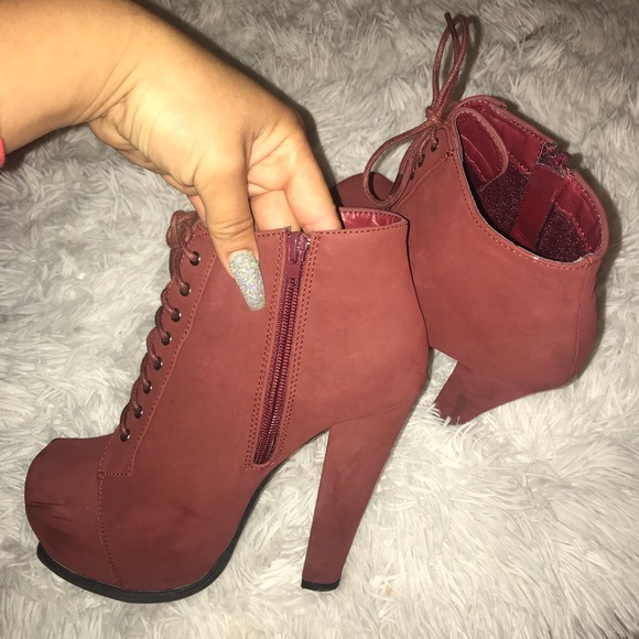 Booties - Picture 5 of 6